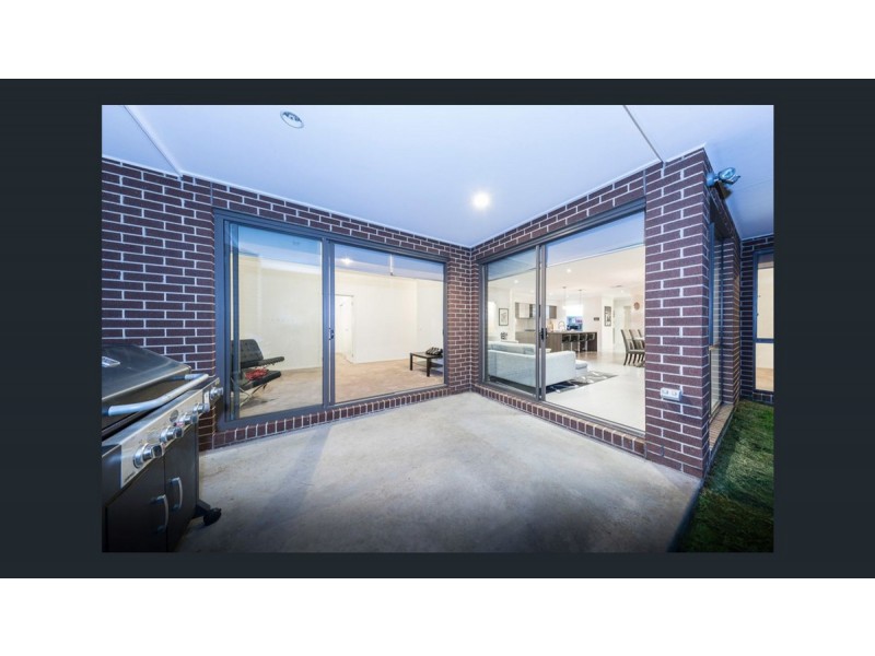 24 Mahon Road, Epping VIC 3076