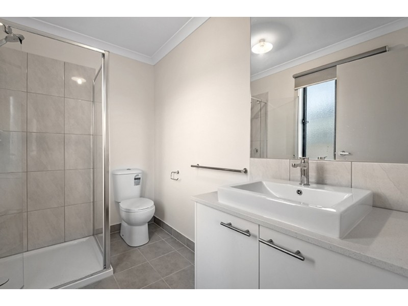 32 Conjola Way, Wollert VIC 3750