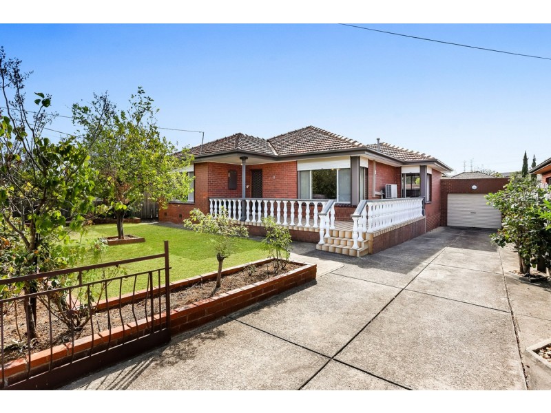 10 Griffin Court, Lalor VIC 3075