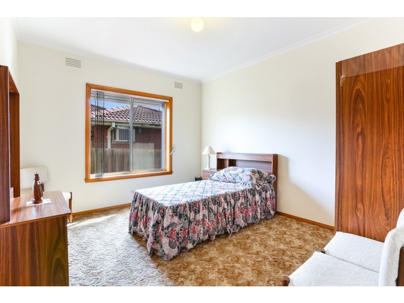 10 Griffin Court, Lalor VIC 3075