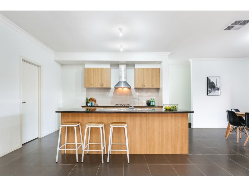 9 Muller Street, Epping VIC 3076