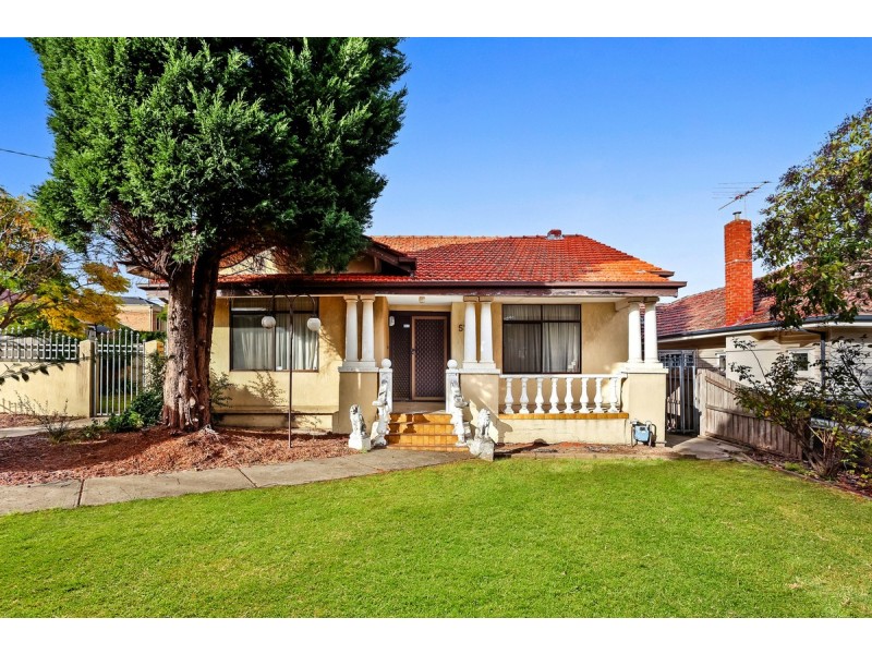 52 Robeson Street, Preston VIC 3072