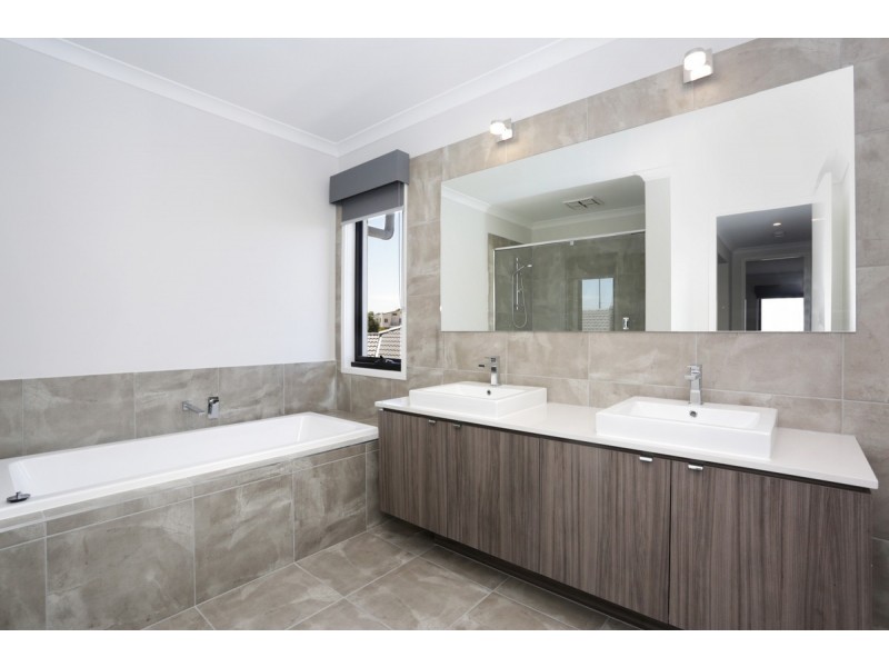 25 Contempo Boulevard, Wollert VIC 3750