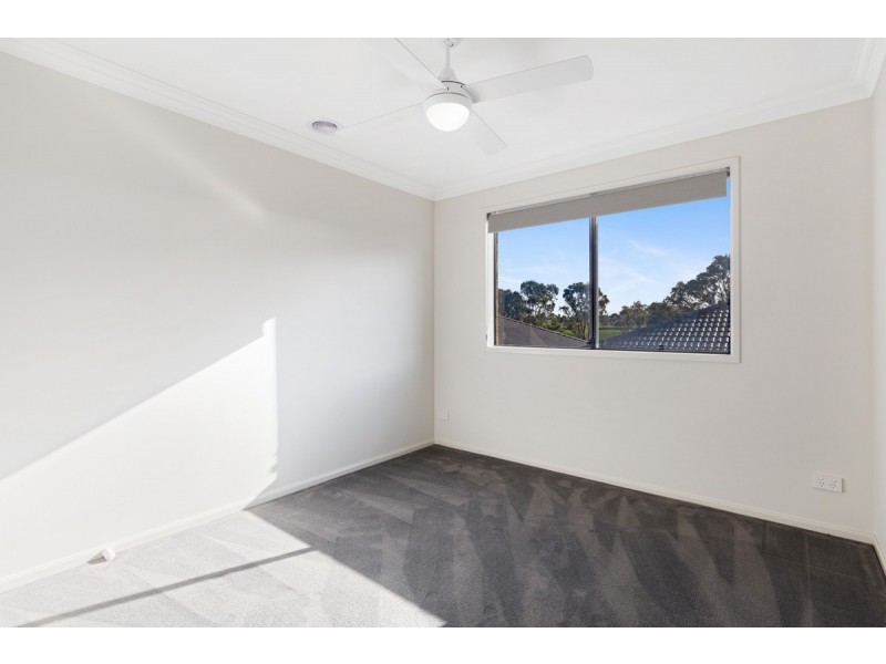 4 Rockgarden Way, Wollert VIC 3750