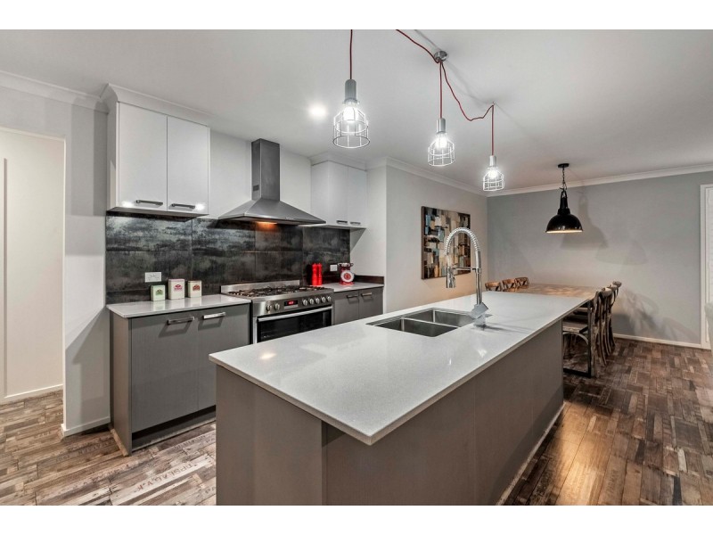 7 Coleen Street, Mernda VIC 3754