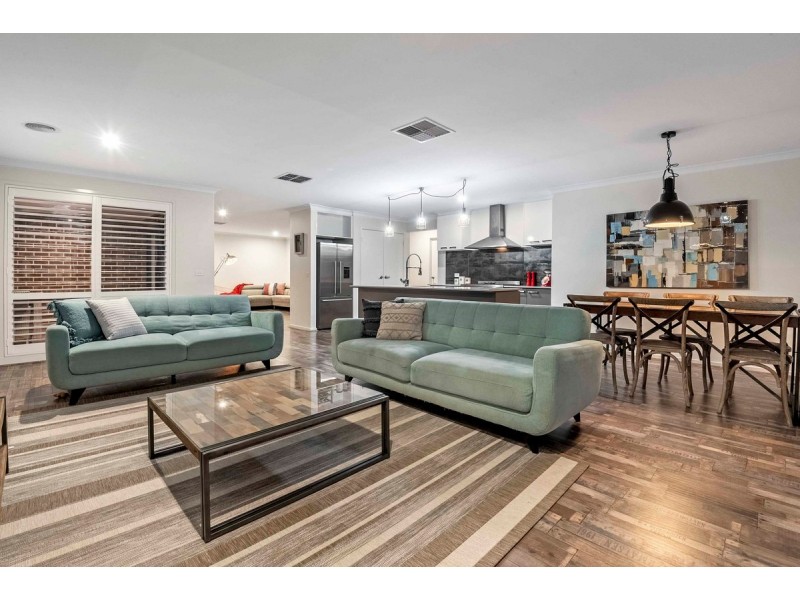 7 Coleen Street, Mernda VIC 3754