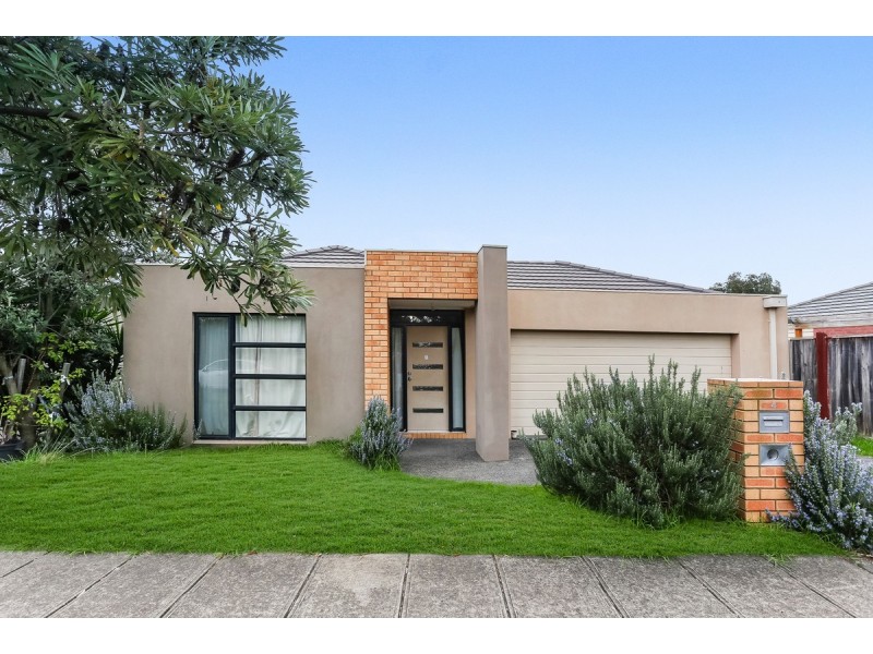 4 Glover Street, Epping VIC 3076
