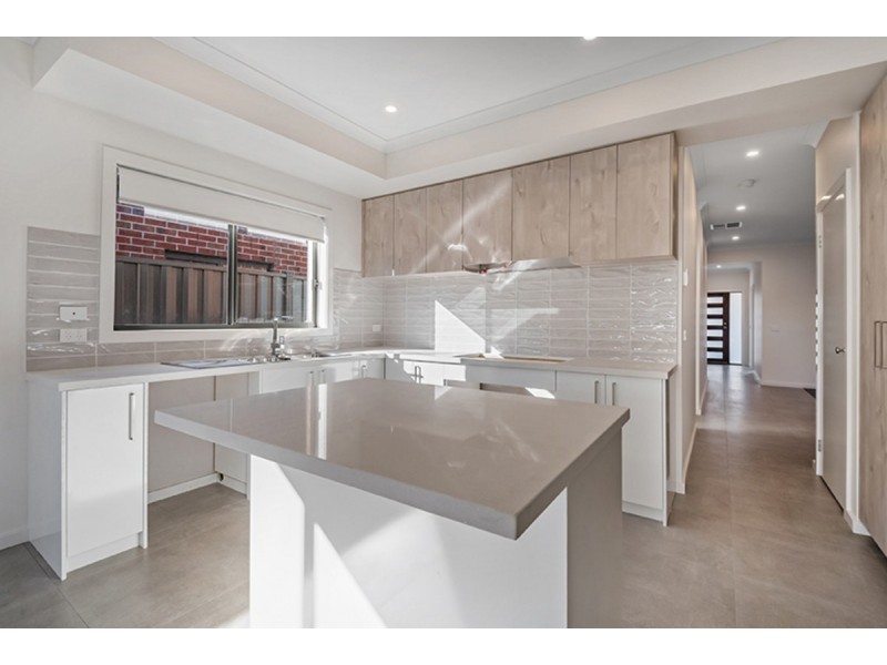 9 Jembecca Way, Wollert VIC 3750