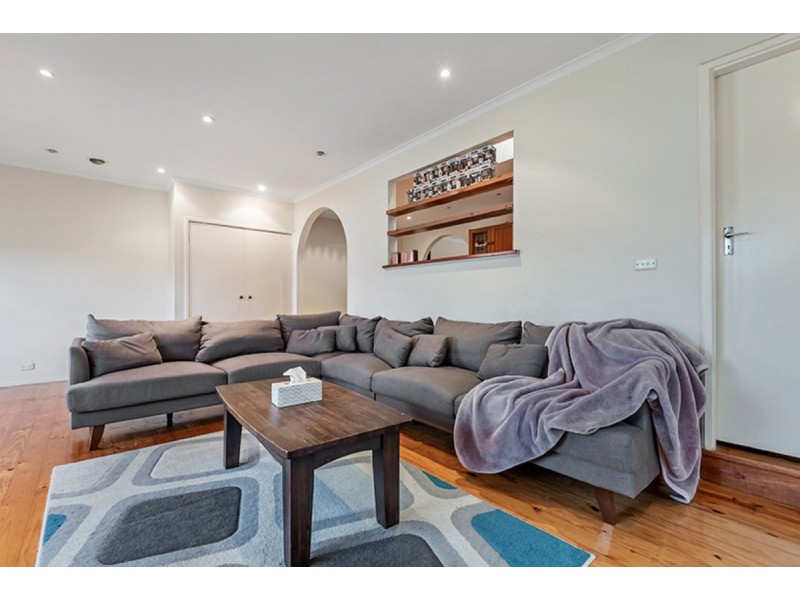 61 Bickley Avenue, Thomastown VIC 3074