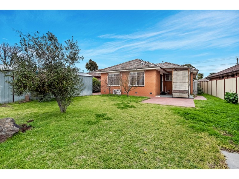 61 Bickley Avenue, Thomastown VIC 3074