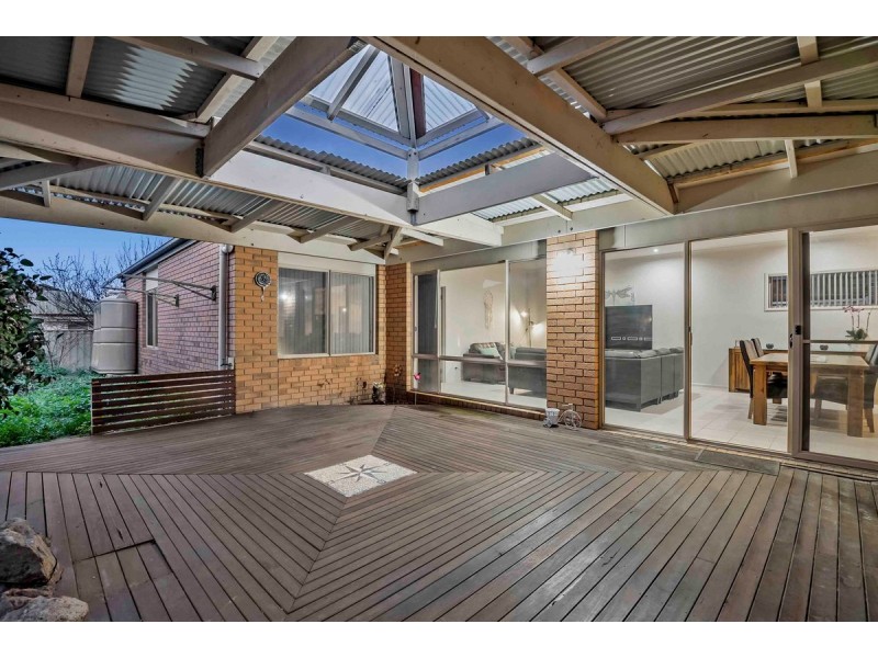 13 Burrora Way, Craigieburn VIC 3064