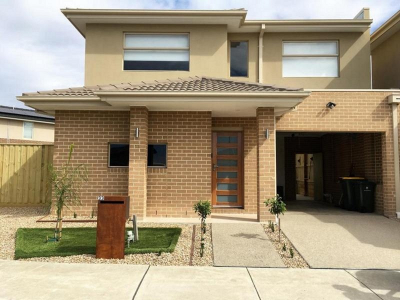 33 Mombassa Drive, Wollert VIC 3750