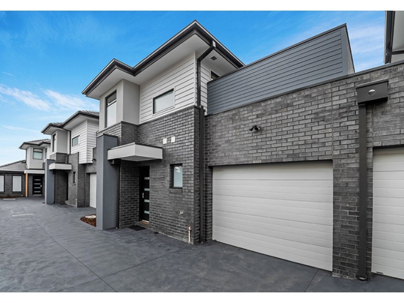2/5 Harbury Street, Reservoir VIC 3073