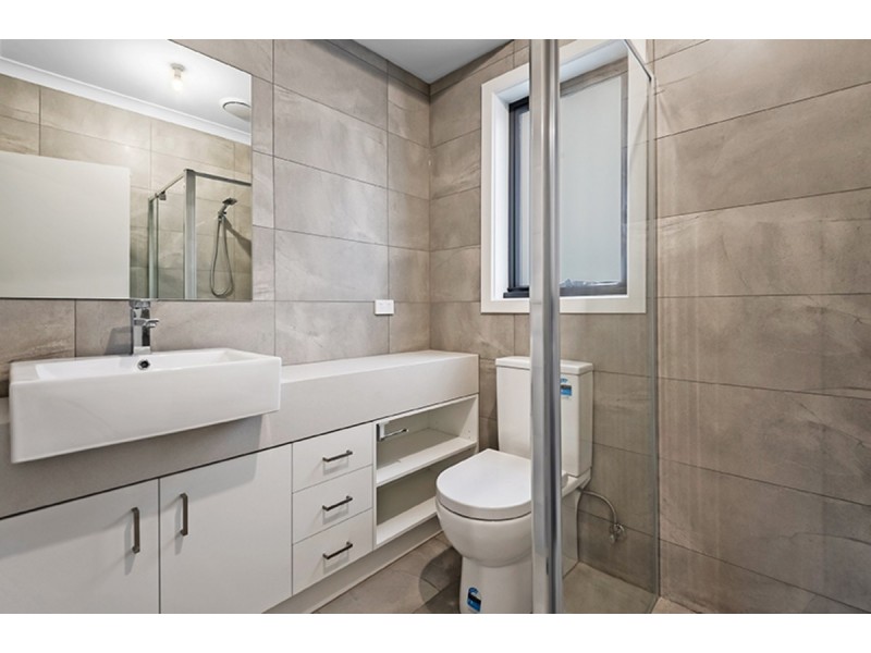 4/5 Harbury Street, Reservoir VIC 3073