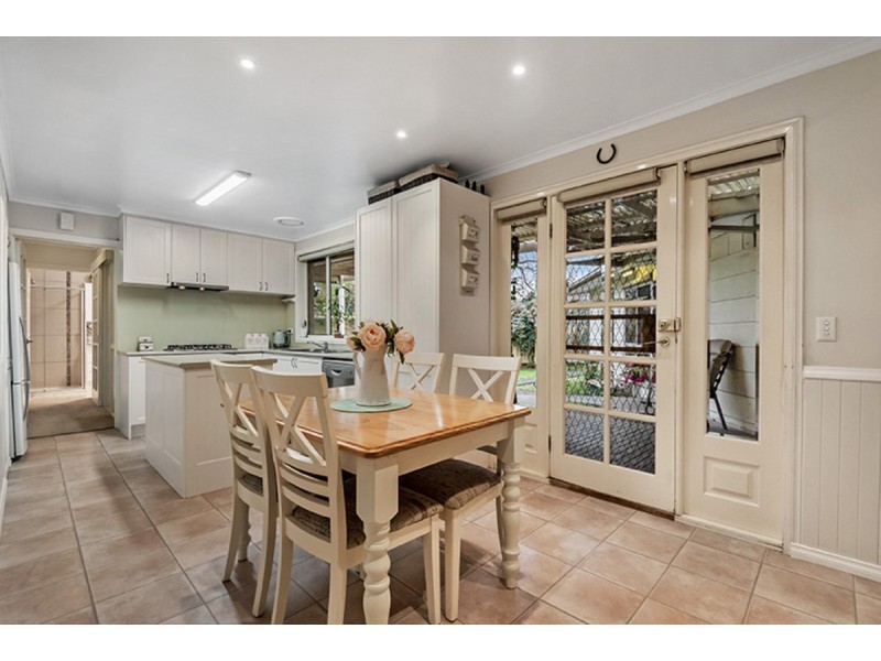 68 Rosedale Drive, Lalor VIC 3075