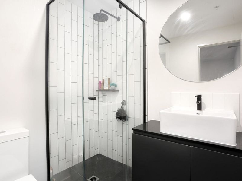 14/82-86 Bulla Road, Strathmore VIC 3041