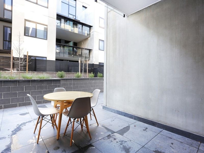 14/82-86 Bulla Road, Strathmore VIC 3041