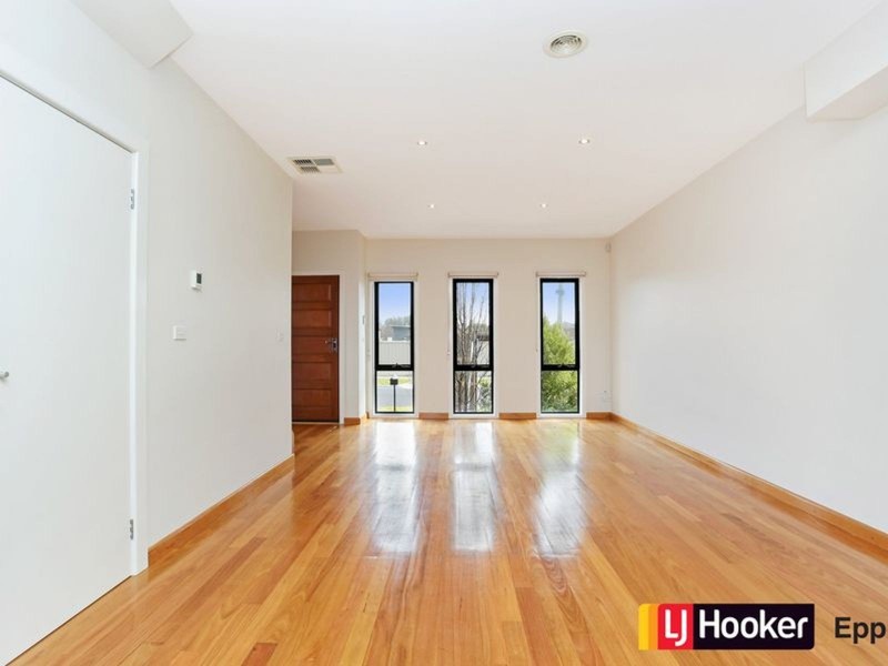 8 Dartnell Street, Lalor VIC 3075