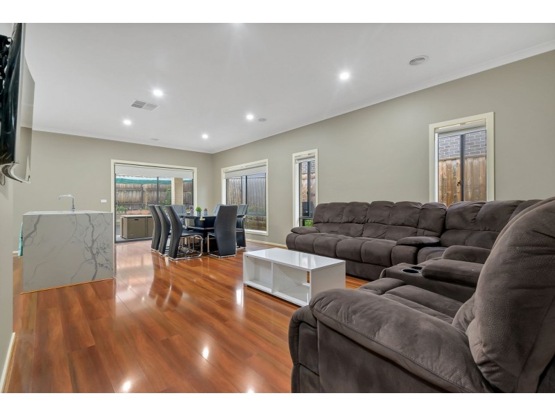 47 Hilderstone Avenue, Wollert VIC 3750