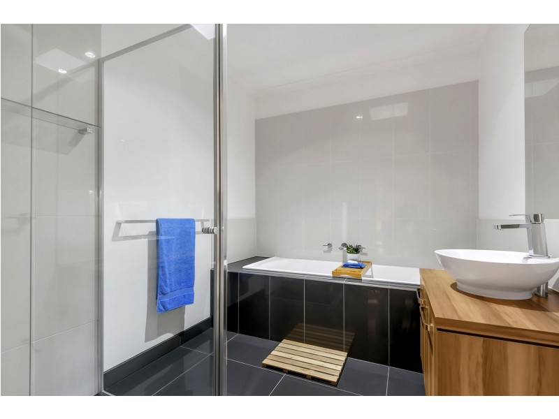 7 Dodd Lane, Epping VIC 3076