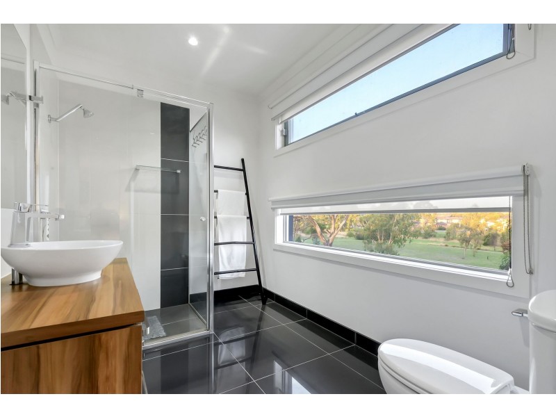 7 Dodd Lane, Epping VIC 3076