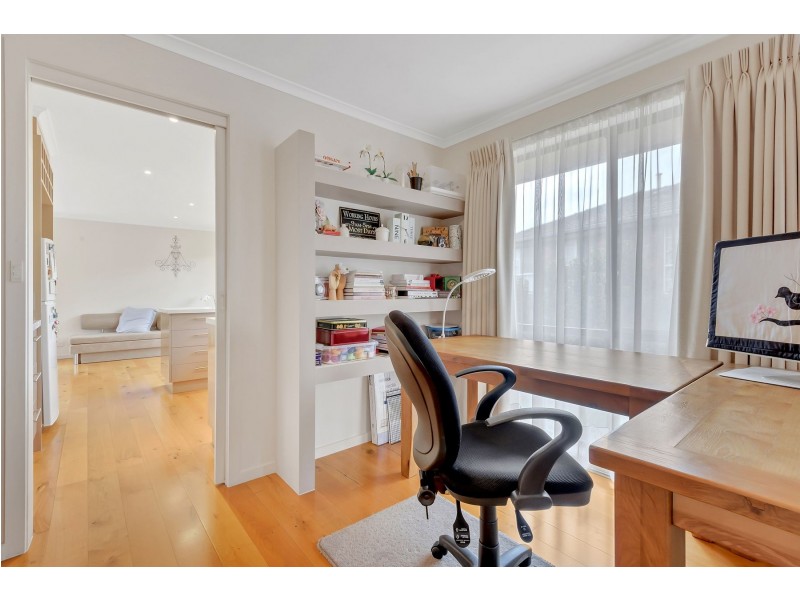 5 Edgware Court, Epping VIC 3076