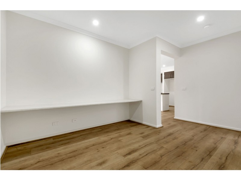 13 Piccadilly Drive, Wollert VIC 3750