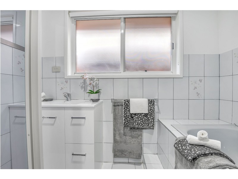 13 Balcombe Court, Craigieburn VIC 3064