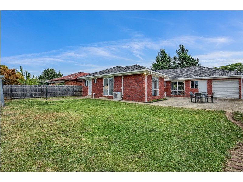 13 Balcombe Court, Craigieburn VIC 3064