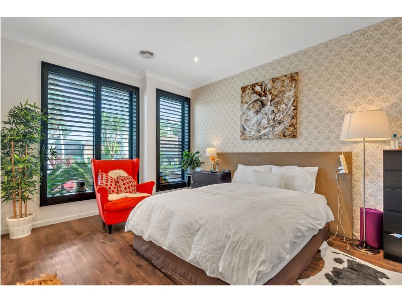 8 Cauduro Way, Epping VIC 3076