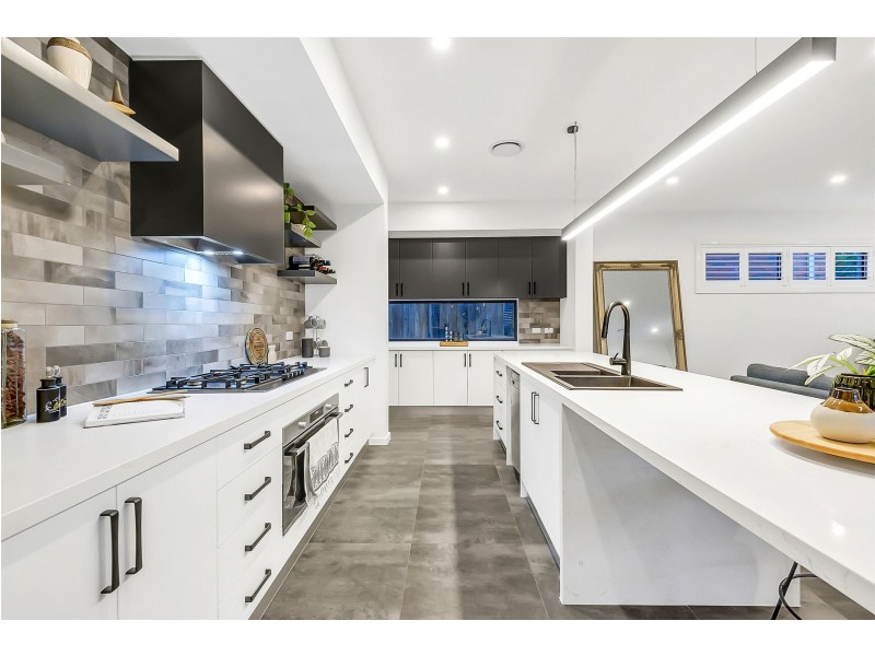 32 Lanata Street, South Morang VIC 3752