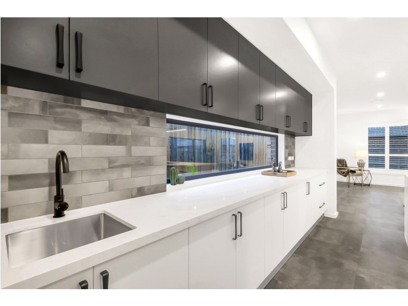 32 Lanata Street, South Morang VIC 3752