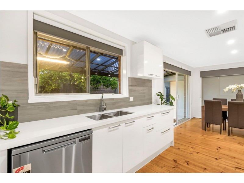 14 Queenscliff Road, Thomastown VIC 3074