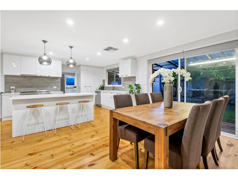 14 Queenscliff Road, Thomastown VIC 3074