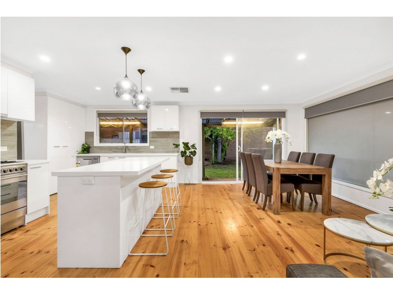 14 Queenscliff Road, Thomastown VIC 3074