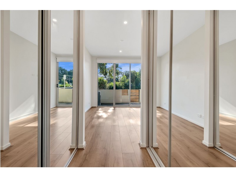 4/264 Waterdale Road, Ivanhoe VIC 3079