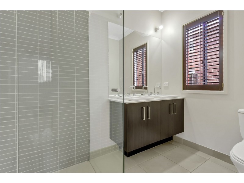 10 Radman Street, Epping VIC 3076