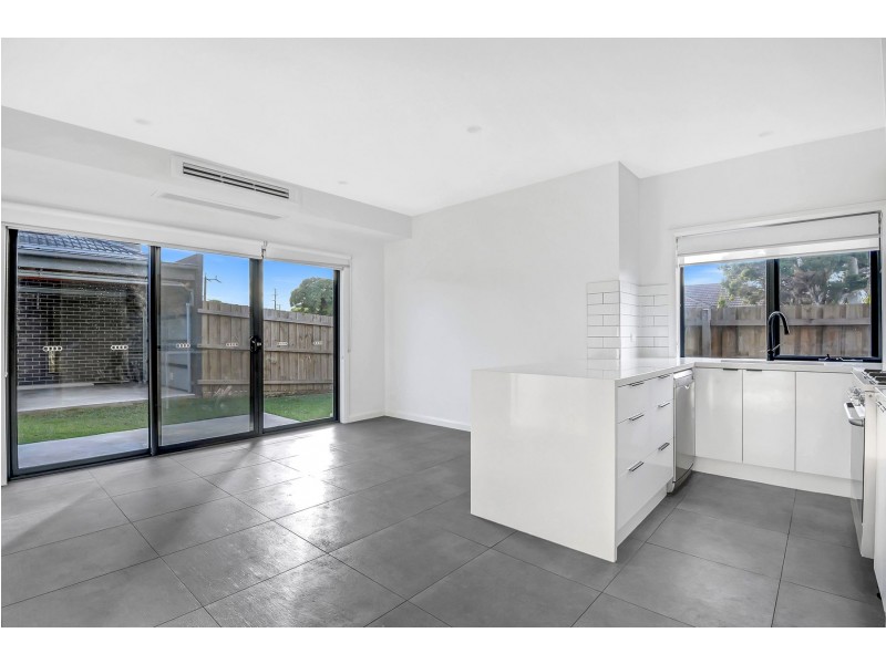 2B Anstey Avenue, Reservoir VIC 3073