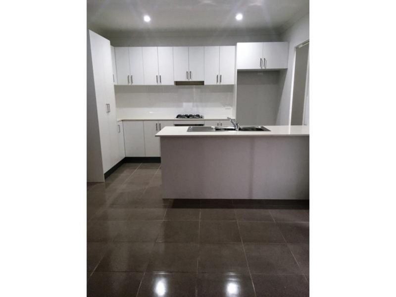 11 Banrock Place, Wollert VIC 3750