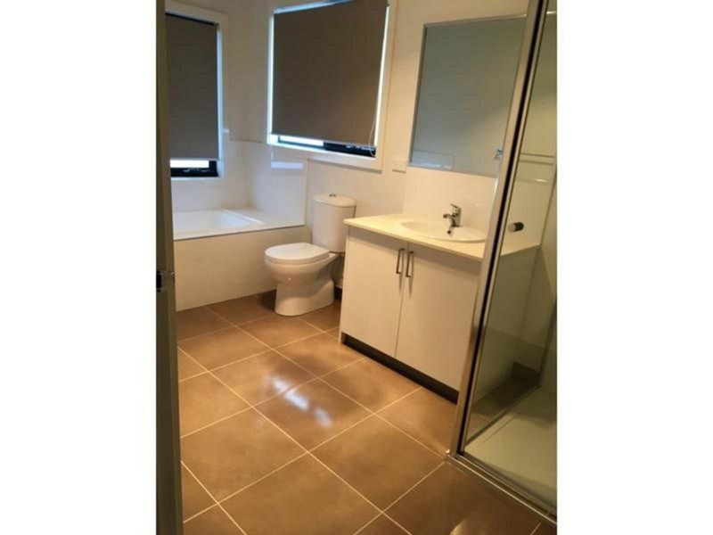 11 Banrock Place, Wollert VIC 3750