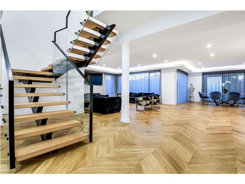 6 Joybelle Way, South Morang VIC 3752