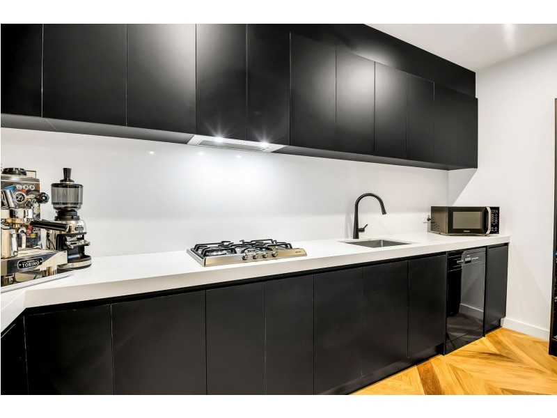 6 Joybelle Way, South Morang VIC 3752