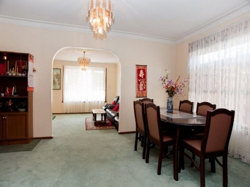 69 Barry Road, Thomastown VIC 3074