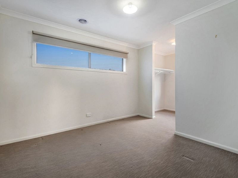 19 McKane Street, Kalkallo VIC 3064
