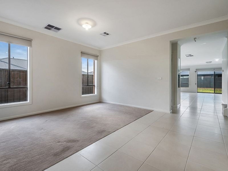 19 McKane Street, Kalkallo VIC 3064