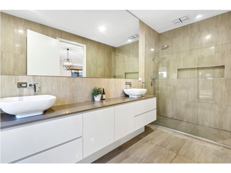 1 Cotchin Close, Wollert VIC 3750