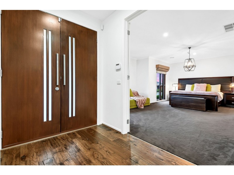 1 Cotchin Close, Wollert VIC 3750