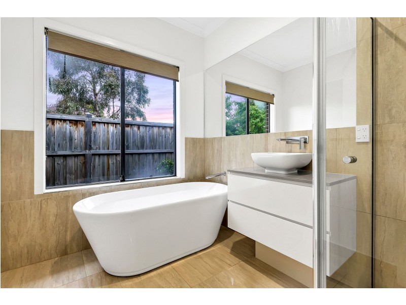 1 Cotchin Close, Wollert VIC 3750