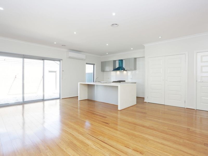 32 Mareborne Street, Epping VIC 3076