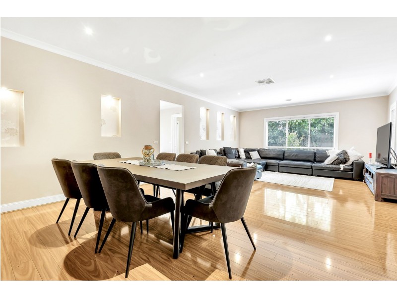 37 Viewgrand Boulevard, Epping VIC 3076